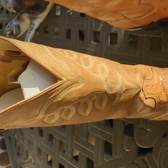 Tony Merga Boots - Picture 2 of 7